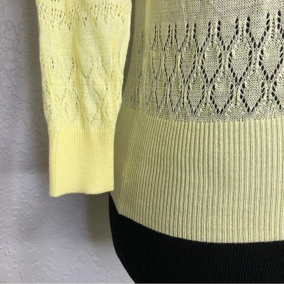 Zara Knitwear pale soft yellow open knit crochet button cardigan size Large NWT - Picture 5 of 13